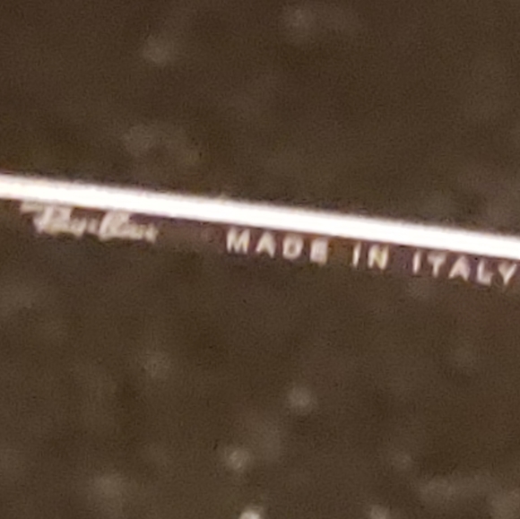 Ray-Ban Sunglasses - Picture 3 of 5